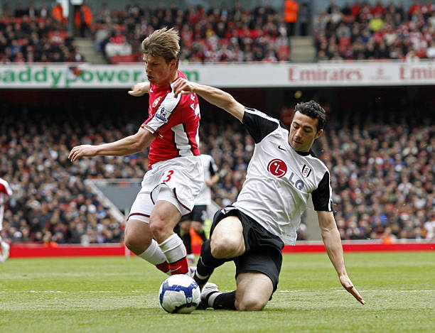 布置也遭遇 布置也遭遇